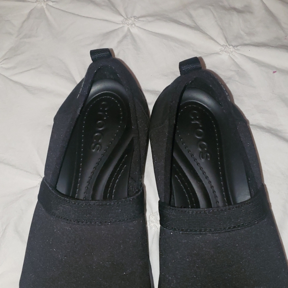 Crocs slip on shoes